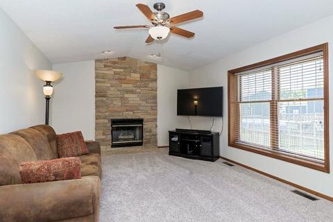 205 Beacon Cir, Bloomington, IL 61704 photo 21