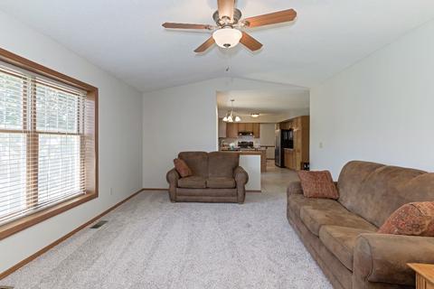 205 Beacon Cir, Bloomington, IL 61704 photo 22