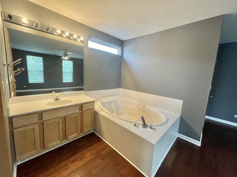 867 Symphony Dr, Aurora, IL 60504 photo 16
