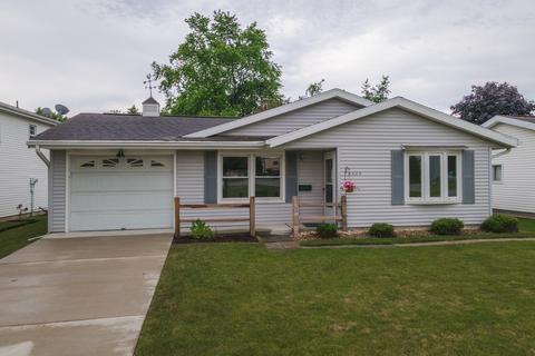 2405 Rainbow Ave, Bloomington, IL 61704 photo 2
