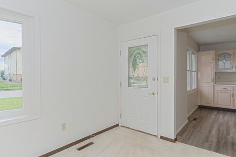 2405 Rainbow Ave, Bloomington, IL 61704 photo 4