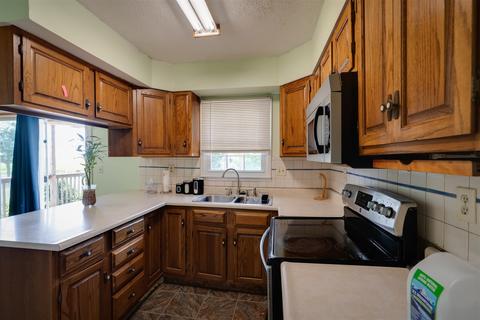 106 S Tipsord St, Arrowsmith, IL 61722 photo 14