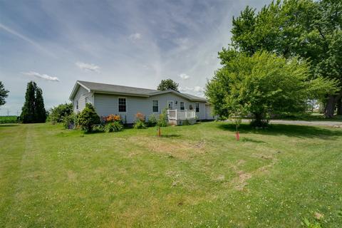 106 S Tipsord St, Arrowsmith, IL 61722 photo 24
