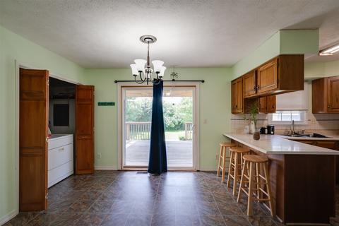 106 S Tipsord St, Arrowsmith, IL 61722 photo 8