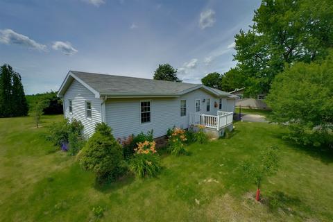 106 S Tipsord St, Arrowsmith, IL 61722 photo 36
