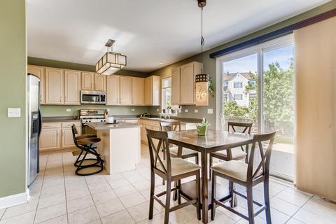 1705 Charles Ct, Wheeling, IL 60090 photo 11