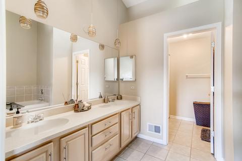 1705 Charles Ct, Wheeling, IL 60090 photo 18