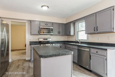 551 Abbey Rd, Bartlett, IL 60103 photo 6
