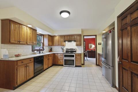 1841 Maynard Dr, Champaign, IL 61822 photo 9