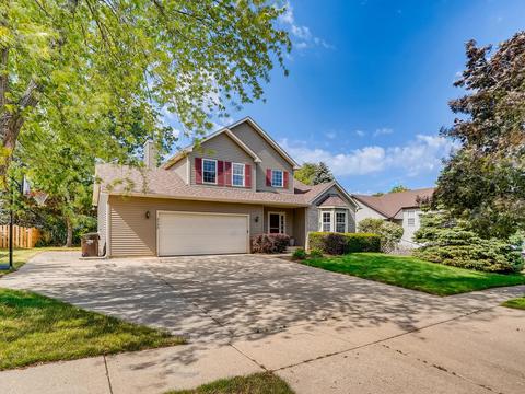 4748 Oregon Trl, Mchenry, IL 60050 photo 1