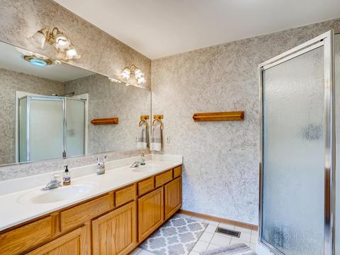 4748 Oregon Trl, Mchenry, IL 60050 photo 13