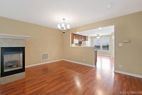 454 Conservatory Ln, Aurora, IL 60502 photo 4