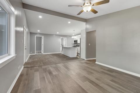 4003 Raven Ln, Rolling Meadows, IL 60008 photo 3