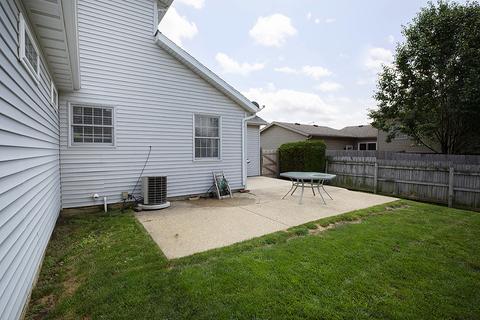 1617 Cutter Ct, Normal, IL 61761 photo 41