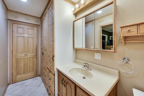 803 Spring St, Roselle, IL 60172 photo 16