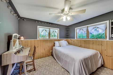 803 Spring St, Roselle, IL 60172 photo 13