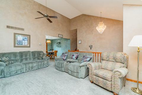 17615 Wright St, Lansing, IL 60438 photo 6