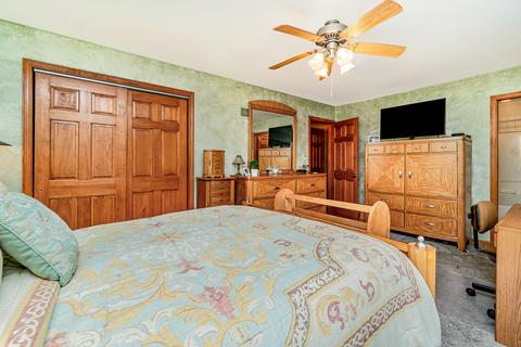 17615 Wright St, Lansing, IL 60438 photo 14