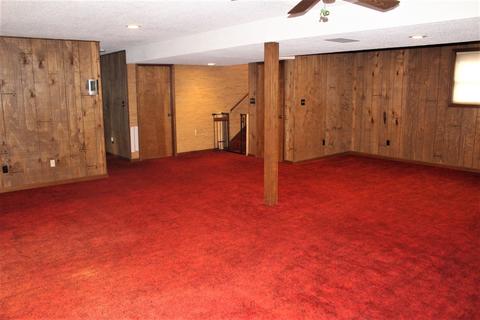 519 Cedar Dr, Clinton, IL 61727 photo 40