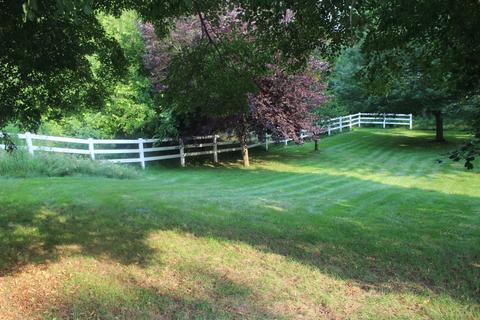 519 Cedar Dr, Clinton, IL 61727 photo 7