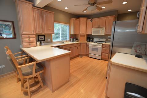 2302 Orchard Beach Rd, Mchenry, IL 60050 photo 7