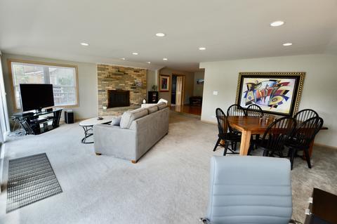 2302 Orchard Beach Rd, Mchenry, IL 60050 photo 11