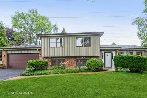 197 Mark Dr, Glenview, IL 60025 photo 2