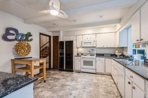 197 Mark Dr, Glenview, IL 60025 photo 7