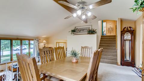 1347 E Dunslow Ln, Lockport, IL 60441 photo 8