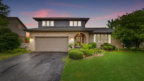 1347 E Dunslow Ln, Lockport, IL 60441 photo 1