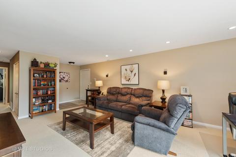 2830 Northampton Dr #B2, Rolling Meadows, IL 60008 photo 9