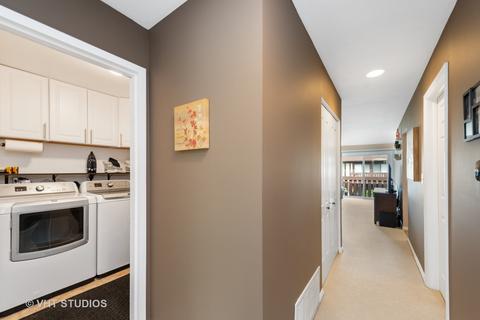 2830 Northampton Dr #B2, Rolling Meadows, IL 60008 photo 16