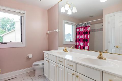 2425 Chandler Ct, Aurora, IL 60502 photo 33