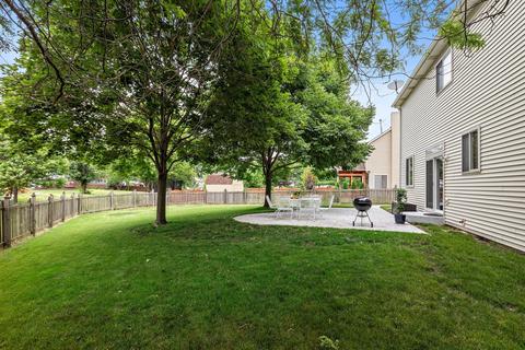 137 Ash Dr, Bolingbrook, IL 60490 photo 21