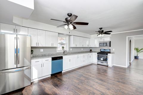 106 Brook St, Algonquin, IL 60102 photo 3