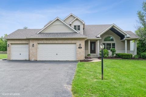 8909 Hidden Trl, Spring Grove, IL 60081 photo 1