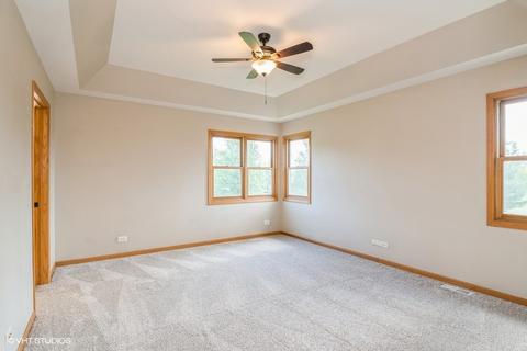 8909 Hidden Trl, Spring Grove, IL 60081 photo 14