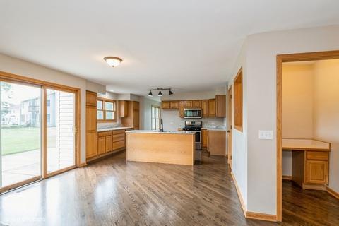 8909 Hidden Trl, Spring Grove, IL 60081 photo 8