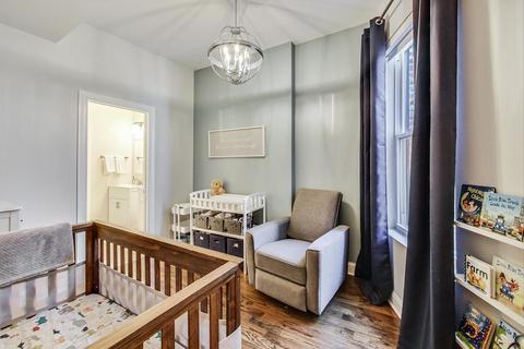 4402 S Berkeley Ave, Chicago, IL 60653 photo 25