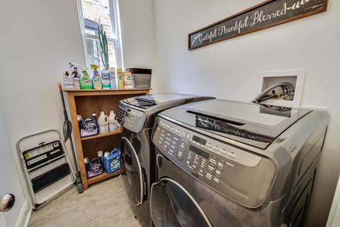 4402 S Berkeley Ave, Chicago, IL 60653 photo 27