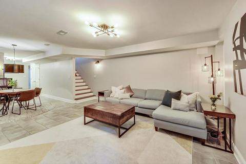 4402 S Berkeley Ave, Chicago, IL 60653 photo 35