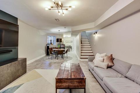 4402 S Berkeley Ave, Chicago, IL 60653 photo 36