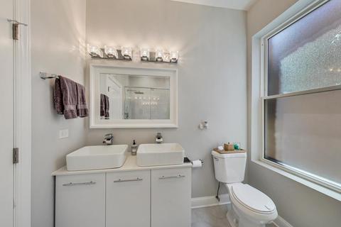 4402 S Berkeley Ave, Chicago, IL 60653 photo 17