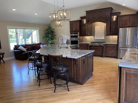 924 W Surrey Rd, Addison, IL 60101 photo 6