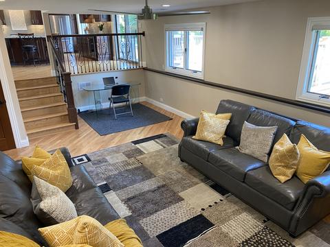 924 W Surrey Rd, Addison, IL 60101 photo 13