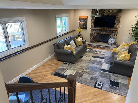 924 W Surrey Rd, Addison, IL 60101 photo 12