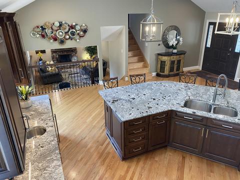 924 W Surrey Rd, Addison, IL 60101 photo 11