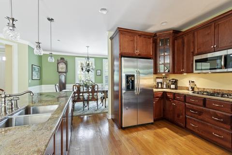 195 Reber St, Wheaton, IL 60187 photo 5