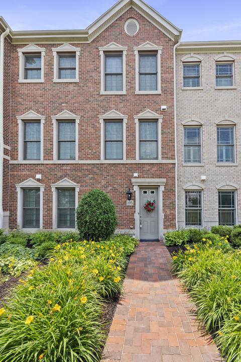 195 Reber St, Wheaton, IL 60187 photo 35
