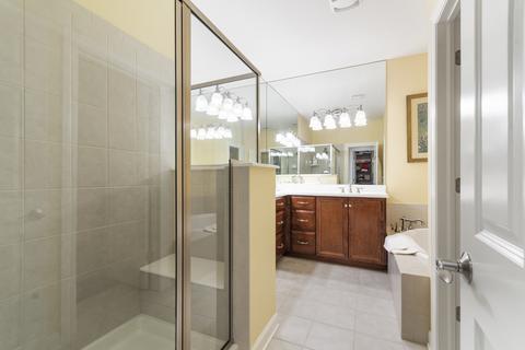 195 Reber St, Wheaton, IL 60187 photo 20